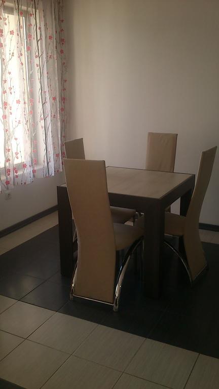 Sveti Nikola Apartment เชอร์โนโมเรทส์ ภายนอก รูปภาพ